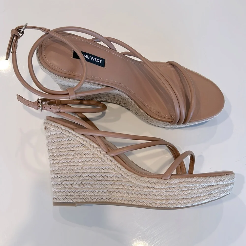 Nine West Women's Hipsta Espadrille Wedge Sandals Size 10